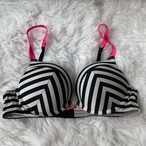 Victoria Secret Bombshell Bra